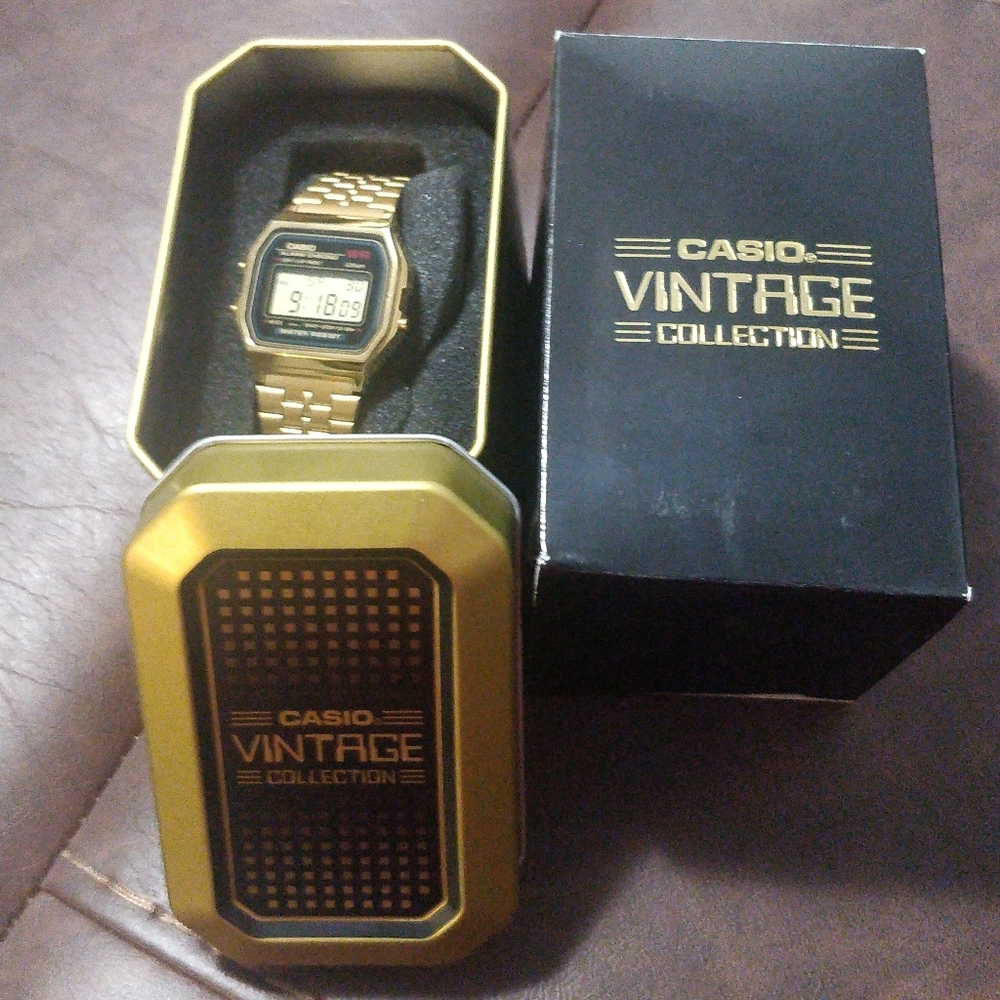 BRAND NEW Casio Vintage Collection gold band watch